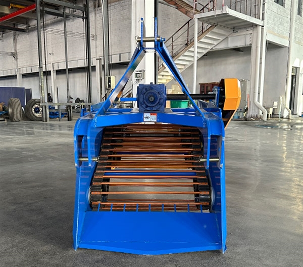 4UY-110中藥材收獲機